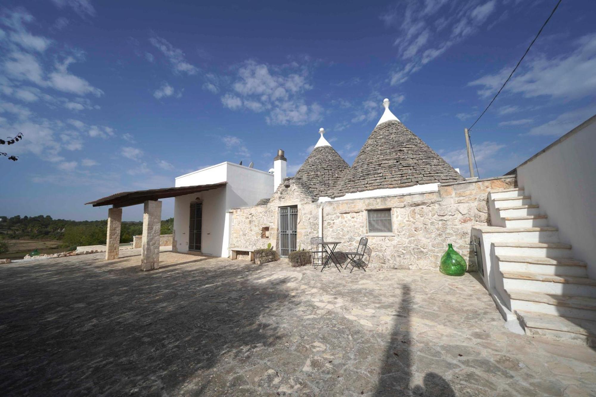 Trullo Genista Villa มาร์ตินาฟรังกา ภายนอก รูปภาพ