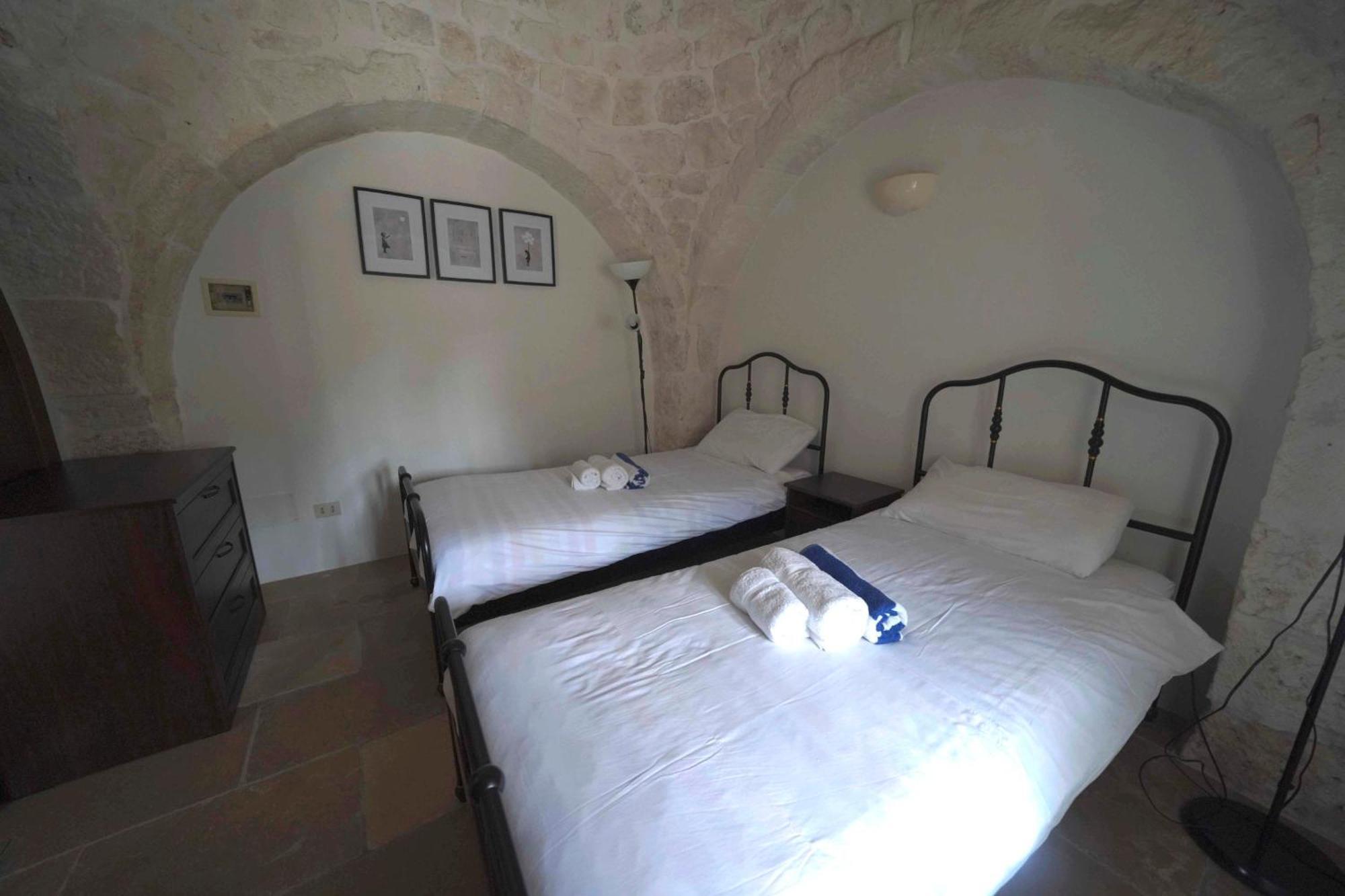 Trullo Genista Villa มาร์ตินาฟรังกา ภายนอก รูปภาพ