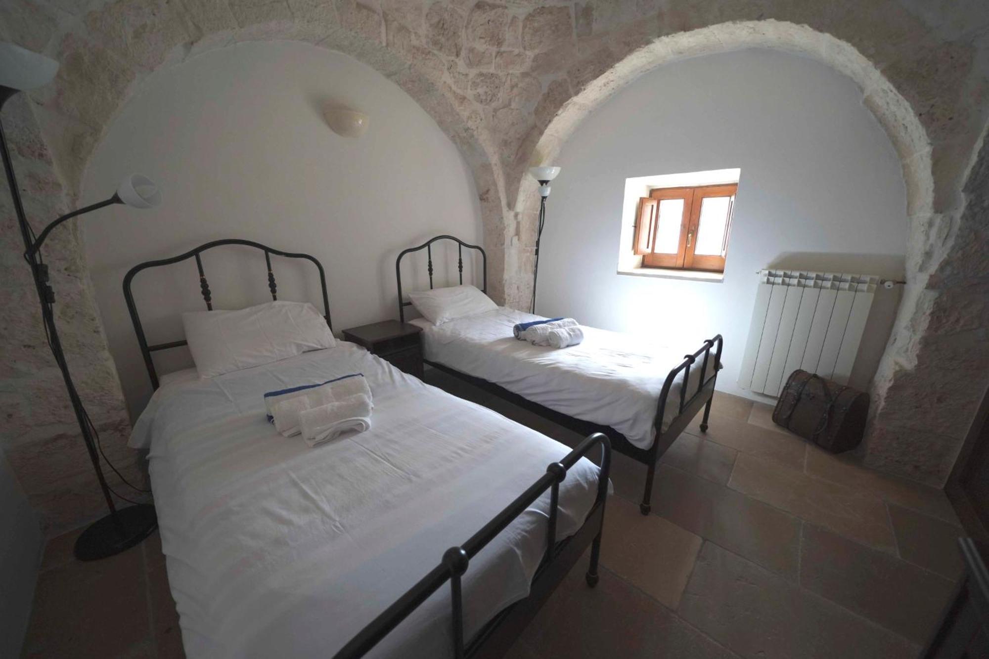 Trullo Genista Villa มาร์ตินาฟรังกา ภายนอก รูปภาพ
